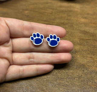 Paw Studs