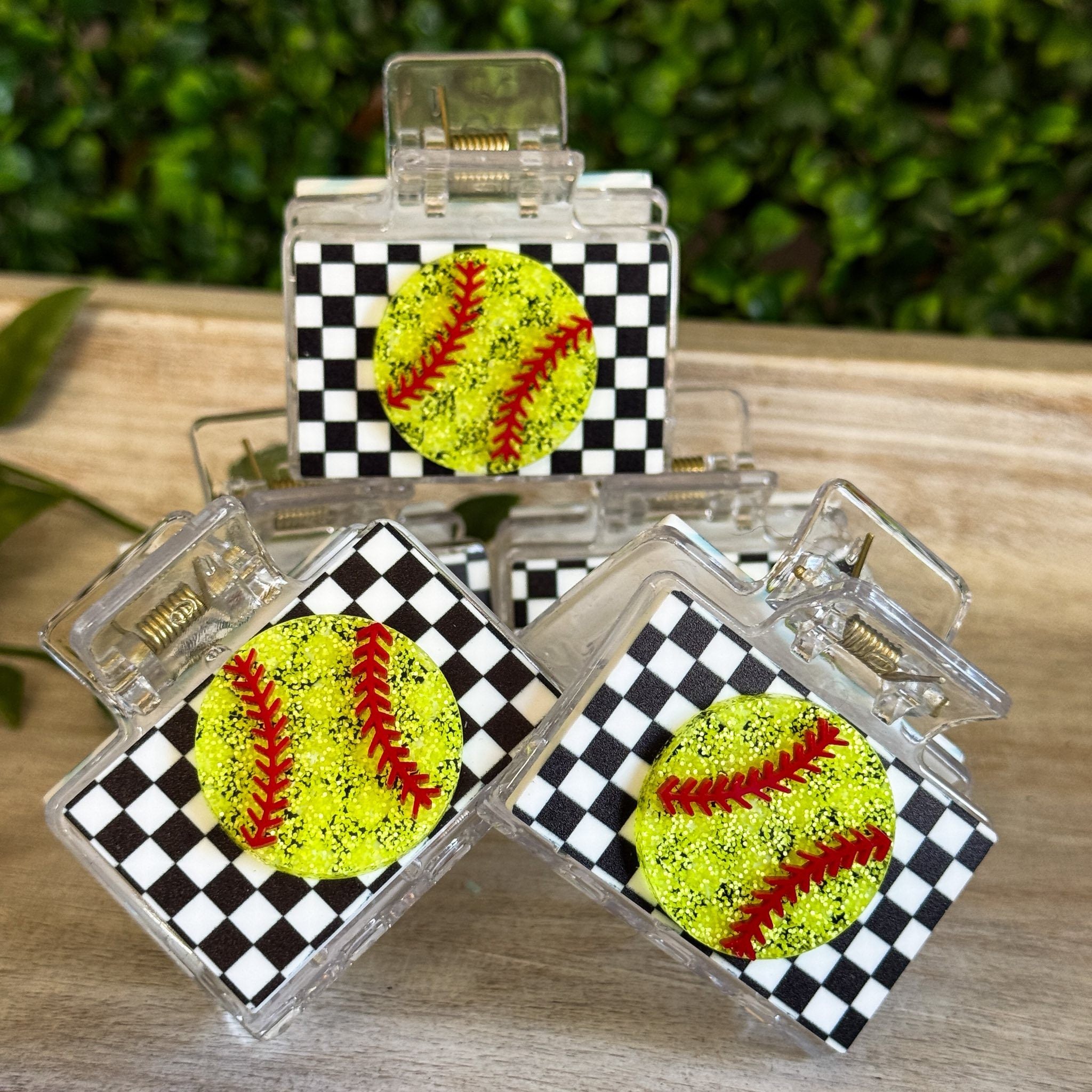 Small Checkered Sports Claw Clips – Malibu & Co