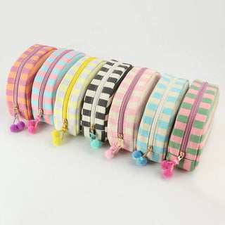 Shell-Shaped Striped Makeup Pouch Cute Zipper Cosmetic Bag