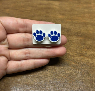 Paw Studs