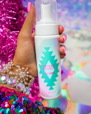 Desert Bronze Self Tanner [Mitt Included] image 1