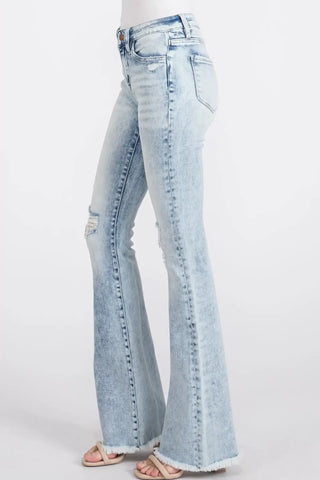Distressed Mid Rise Stretch Flare with Frayed Hem image 3