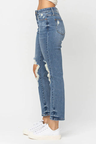 Judy Blue Destroyed Boyfriend Jeans image 2