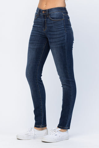 Judy Blue Hi-Rise Clean Dark Relaxed Fit Jeans image 3